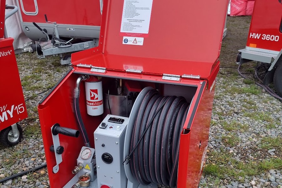 HeatWork MiniHeater MY9 -roudansulatuslaite avattuna